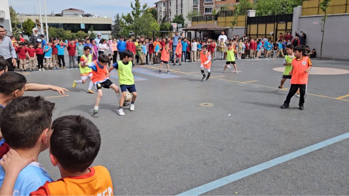 Okulumuzun Geleneksel Futbol Turnuvası Bu Yılda Çok Çekişmeli Geçti!